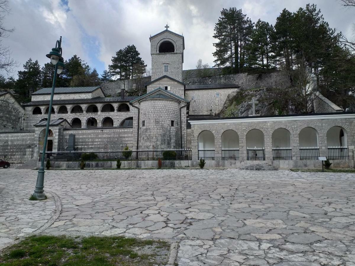Apartman Donji Kraj Apartment Cetinje Luaran gambar