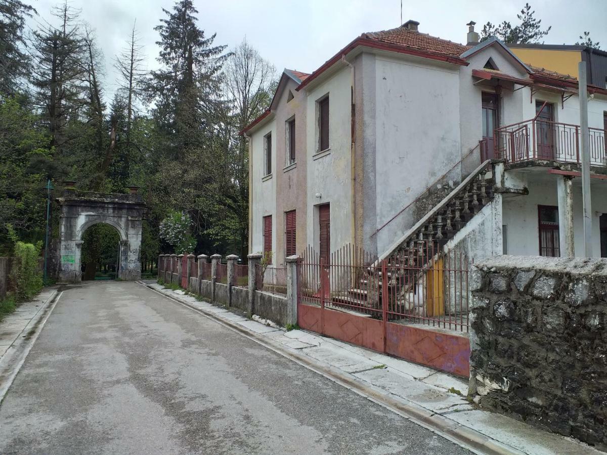 Apartman Donji Kraj Apartment Cetinje Luaran gambar